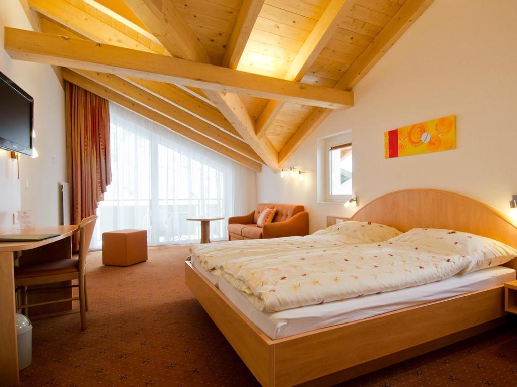 Hotel Monte-Moro Saas-Almagell Zimmer foto